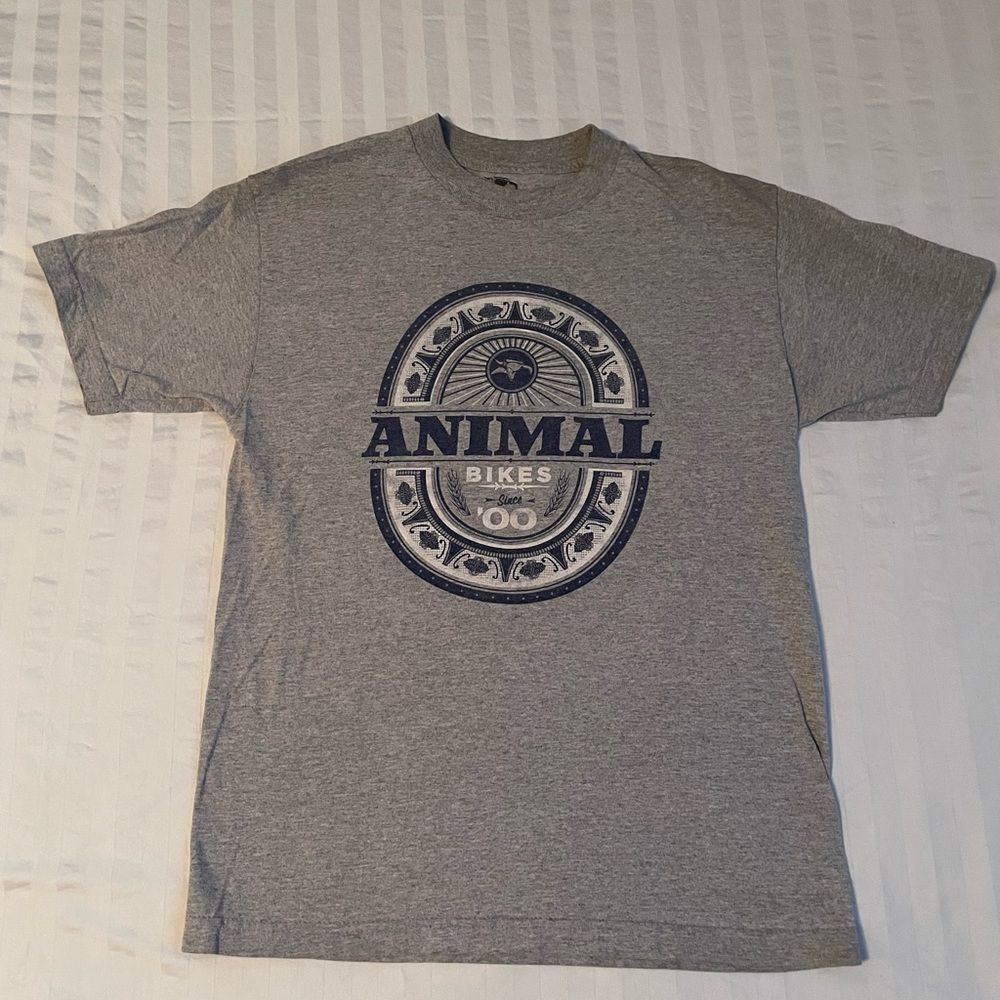 Animal Gray Short Sleeve Tee with Navy Logo